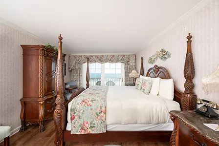 Ocean Front Deluxe OFDX 1