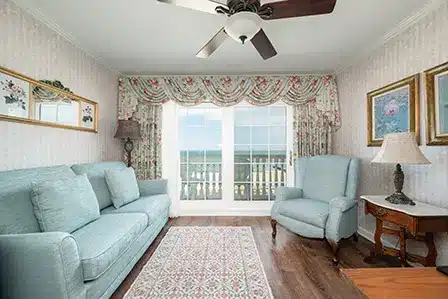 Ocean Front Suite OFSU sitting room