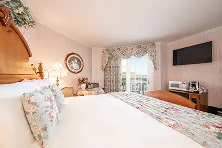 Ocean View King OVKG 23 bedroom 1
